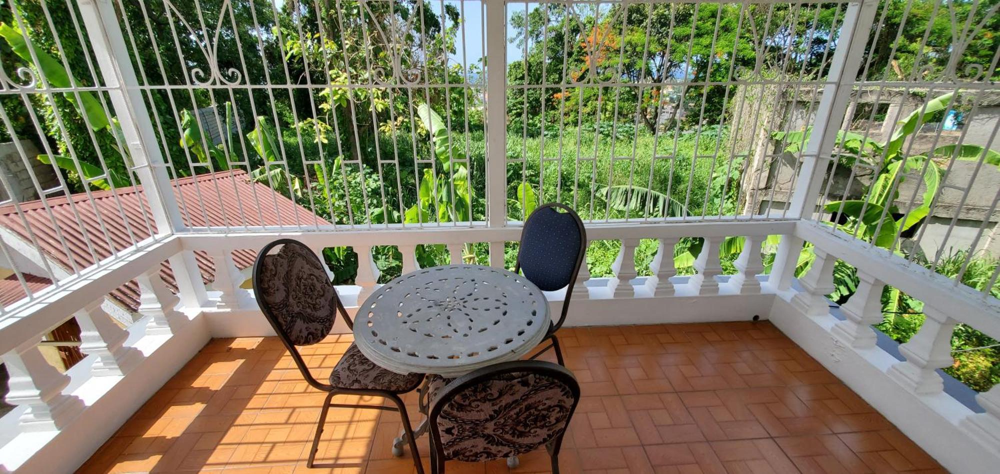 Little Shaw Park Guest House Ocho Rios Exterior photo